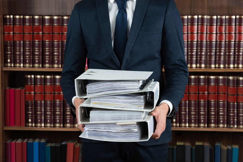 Pourquoi contacter un cabinet d’avocats en droit des étrangers ?