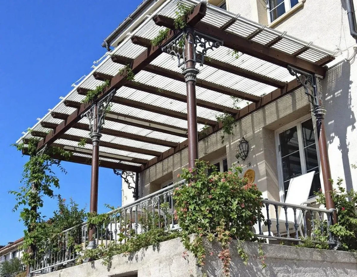 La Résolution Judiciaire du Contrat dans le Cadre des Litiges Relatifs aux Pergolas